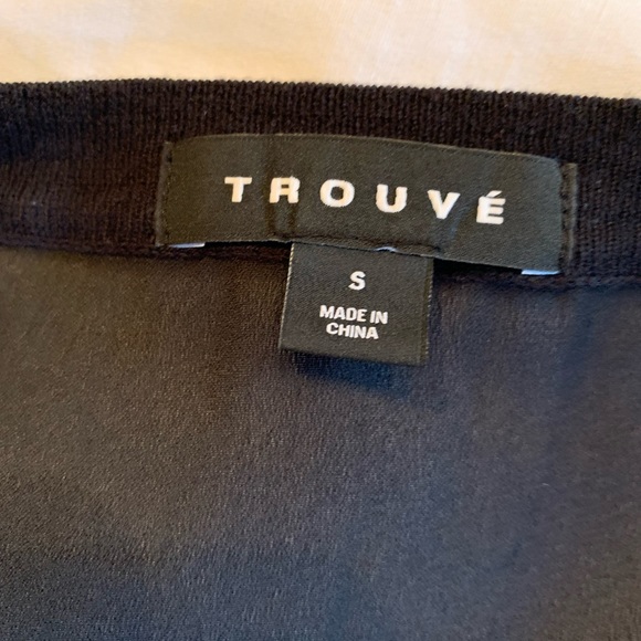 Black Cardigan - duster length with zip front closure and sheer back. - Picture 6 of 6